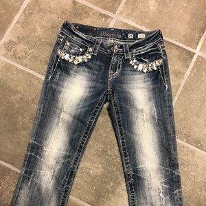 Miss Me Capri Jeans
